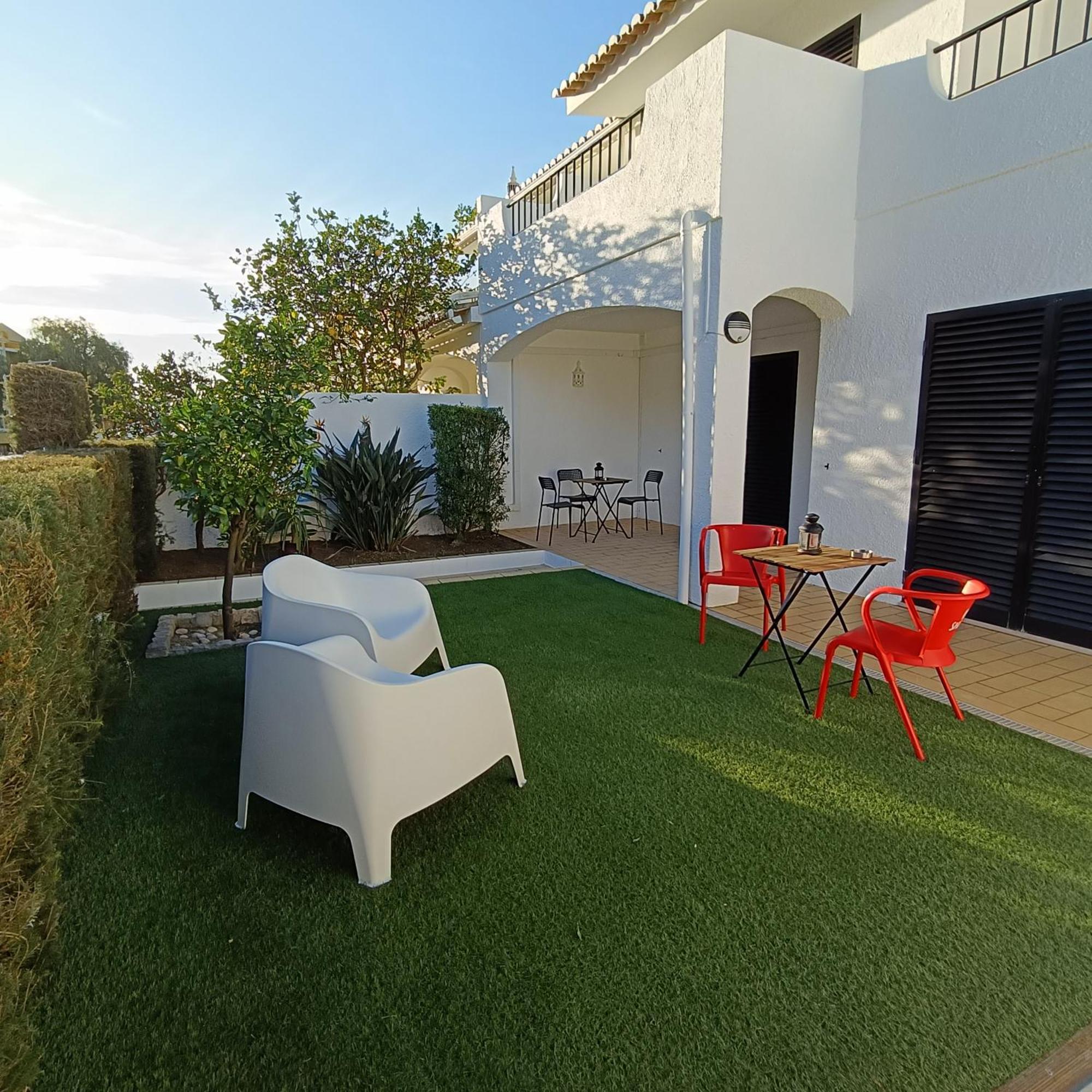 Guest house Charming Villas Lagos